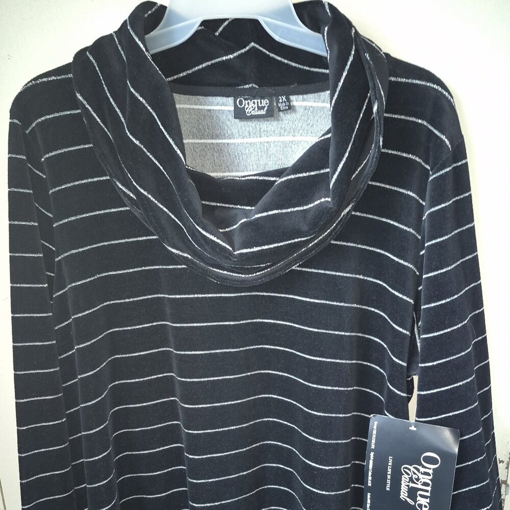 Onque Casuals Black w/Silver Stripes LS Tunic Top Cowl Neck Women's Plus 2X NEW